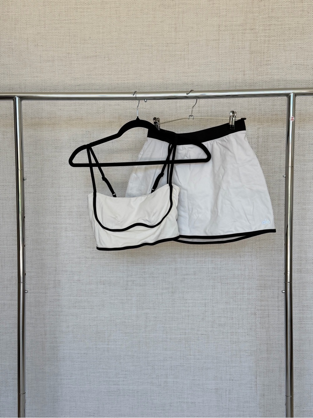 ALO Yoga White and Black Activewear Set